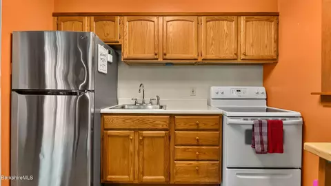 Kitchen - 1 Massasoit Rd, Stockbridge, MA 01262 photo 1 of 1