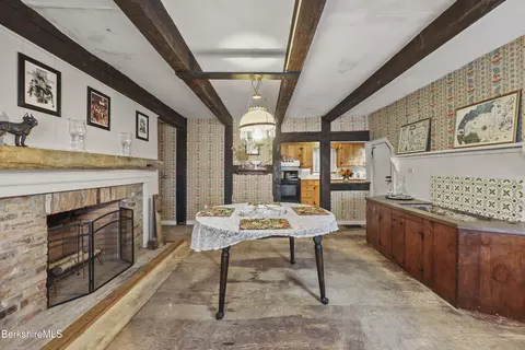 Dining - 445 Devon Rd, Lee, MA 01238 photo 3 of 4