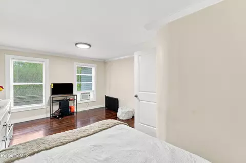 Bedroom - 45 Forest St, Lee, MA 01238 photo 13 of 32