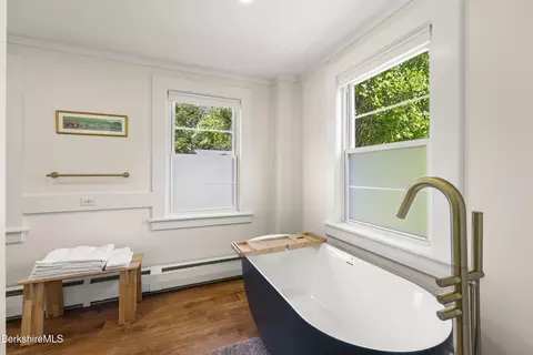 Bath - 395 Fairview St, Lee, MA 01238 photo 3 of 5