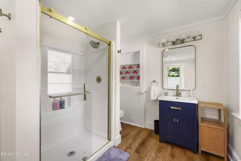 Bath - 395 Fairview St, Lee, MA 01238 photo 2 of 5