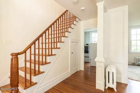 Entry Way - 3 Tyringham Rd, Monterey, MA 01245 photo 5 of 8