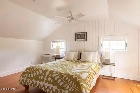 Bedroom - 3 Tyringham Rd, Monterey, MA 01245 photo 6 of 7