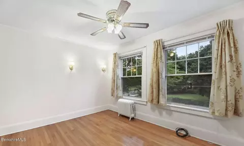 Bedroom - 75 Pomeroy Ave, Pittsfield, MA 01201 photo 6 of 6