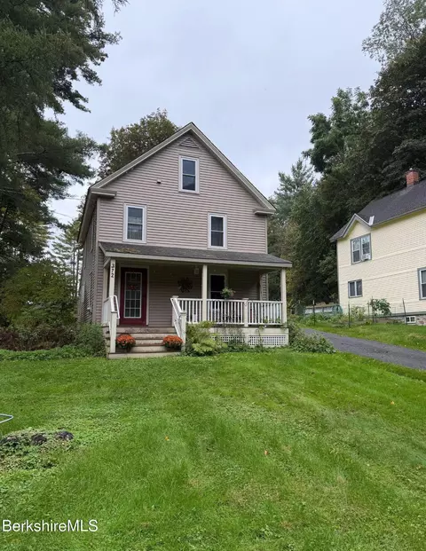 372 North St, Williamstown, MA 01267