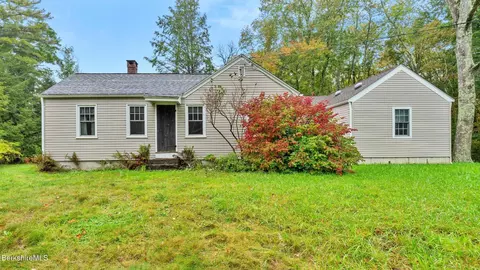 52 Sheffield Rd, Egremont, MA 01230