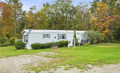 Undisclosed, Hinsdale, MA 01235