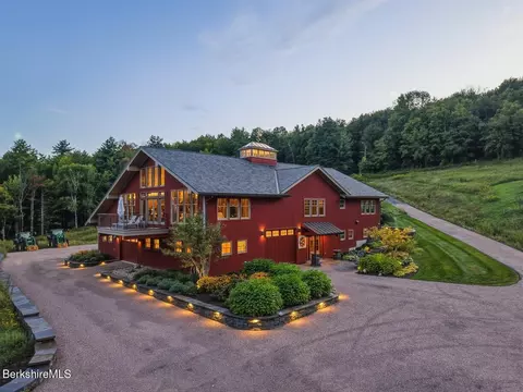 54 Patten Rd, Shelburne, MA 01370