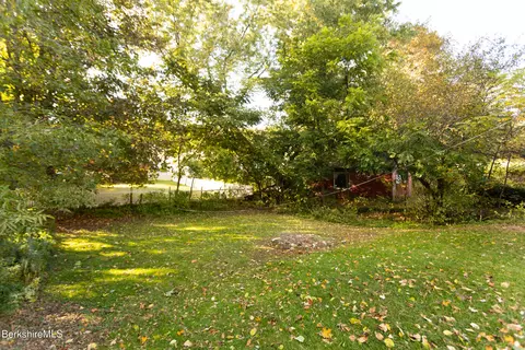 Exterior - 90 Euclid Ave, Pittsfield, MA 01201 photo 4 of 12