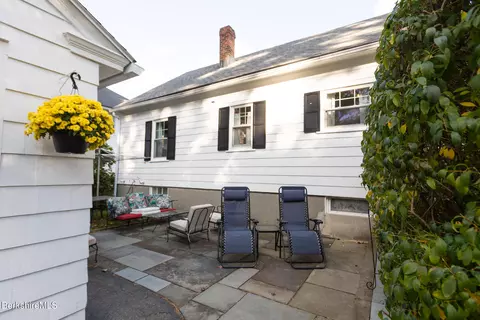 Exterior - 90 Euclid Ave, Pittsfield, MA 01201 photo 7 of 12