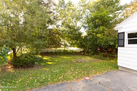 Exterior - 90 Euclid Ave, Pittsfield, MA 01201 photo 3 of 12