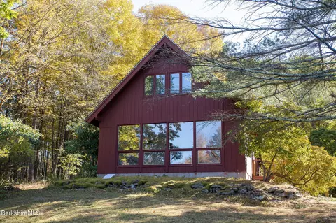85 West Rd, Alford, MA 01266