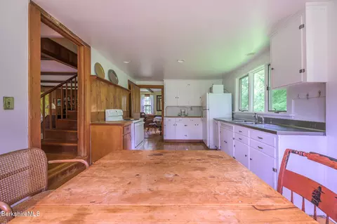 Kitchen - 264 260 Main Rd, Tyringham, MA 01264 photo 2 of 3