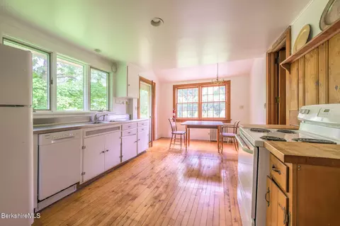 Kitchen - 264 260 Main Rd, Tyringham, MA 01264 photo 3 of 3