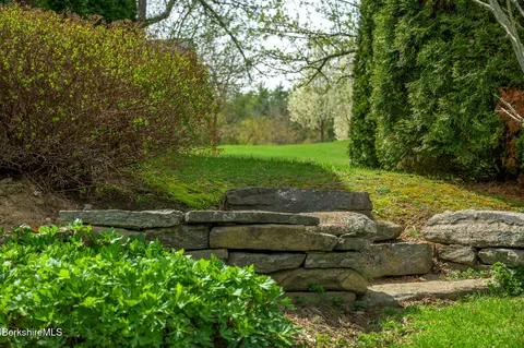 Exterior - 264 260 Main Rd, Tyringham, MA 01264 photo 43 of 49