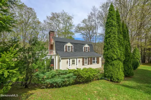 Exterior - 264 260 Main Rd, Tyringham, MA 01264 photo 47 of 49