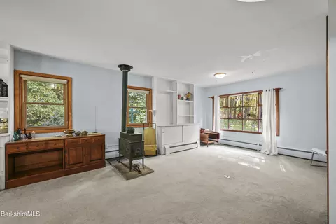 Living - 166 Whitman Rd, Hancock, MA 01237 photo 6 of 8