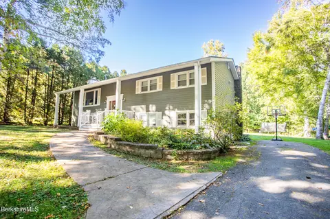506 Gale Ave, Pittsfield, MA 01201