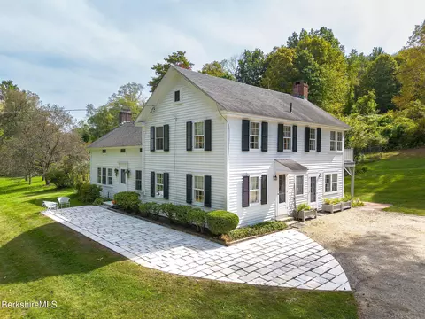 67 Mount Washington Rd, Great Barrington, MA 01230