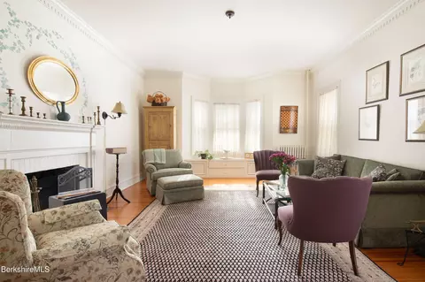 Living - 86 Main St, Sheffield, MA 01257 photo 1 of 3