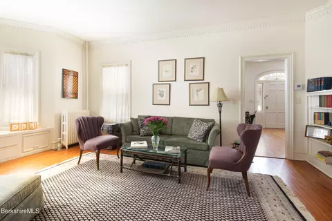 Living - 86 Main St, Sheffield, MA 01257 photo 2 of 3