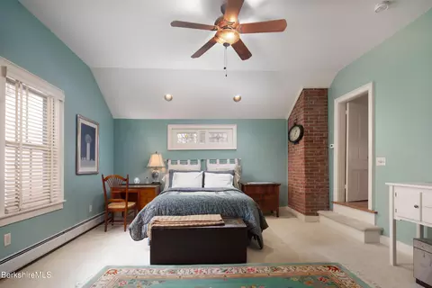Bedroom - 86 Main St, Sheffield, MA 01257 photo 2 of 4