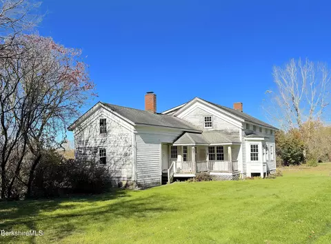 743 Boardman St, Sheffield, MA 01257