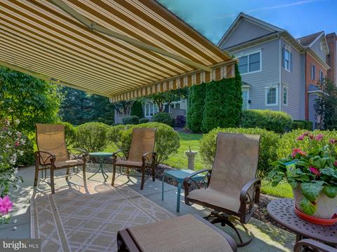 46 Farmview Ln, Lititz, PA 17543 photo 5
