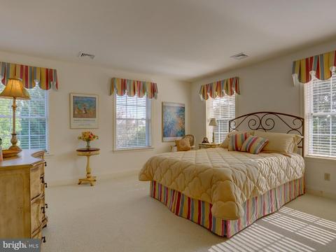 46 Farmview Ln, Lititz, PA 17543 photo 32