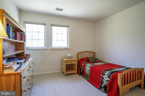 11333 Bishops Gate Ln, Laurel, MD 20723 photo 19