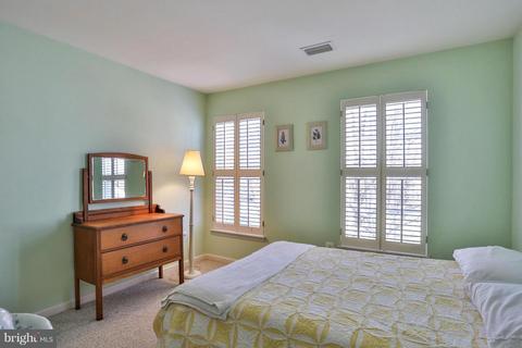 11333 Bishops Gate Ln, Laurel, MD 20723 photo 16