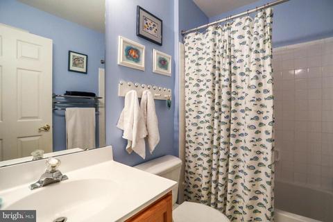 11333 Bishops Gate Ln, Laurel, MD 20723 photo 17