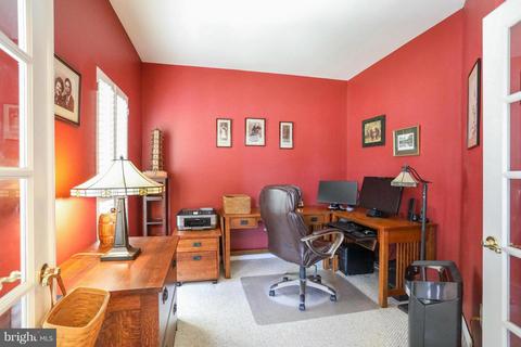 11333 Bishops Gate Ln, Laurel, MD 20723 photo 4
