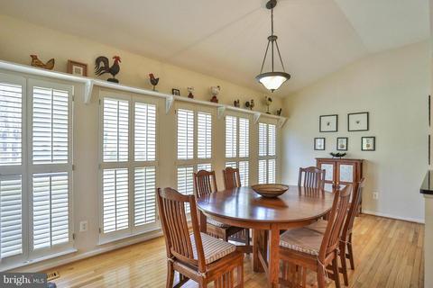11333 Bishops Gate Ln, Laurel, MD 20723 photo 13