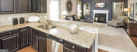 9124 River Hill Rd, Laurel, MD 20723 photo 14