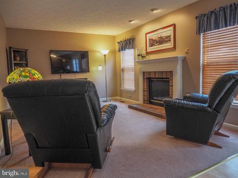 9633 Overton Dr, Laurel, MD 20723 photo 6