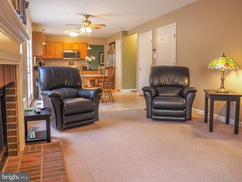 9633 Overton Dr, Laurel, MD 20723 photo 8