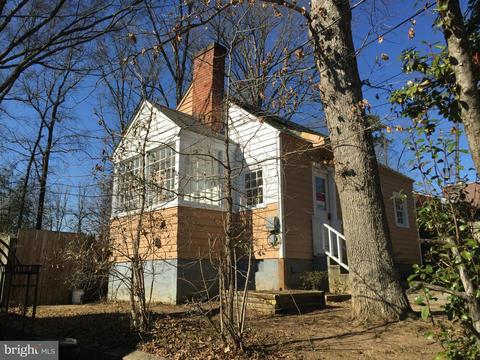 19304 Weaver Rd, Triangle, VA 22172 photo 1