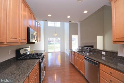 13151 Ormond Dr, Bristow, VA 20136 photo 4