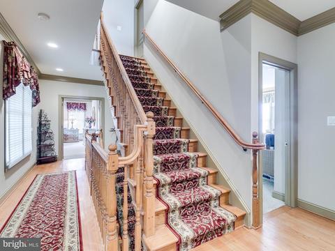 8299 Roxborough Loop, Gainesville, VA 20155 photo 5