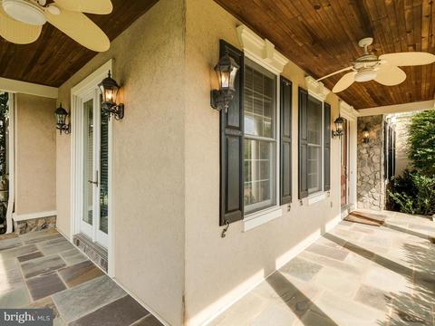 8299 Roxborough Loop, Gainesville, VA 20155 photo 2