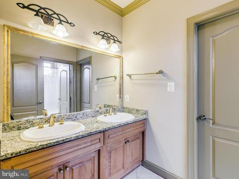 8299 Roxborough Loop, Gainesville, VA 20155 photo 22