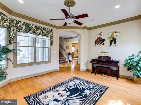 8299 Roxborough Loop, Gainesville, VA 20155 photo 16