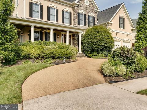 8299 Roxborough Loop, Gainesville, VA 20155 photo 1