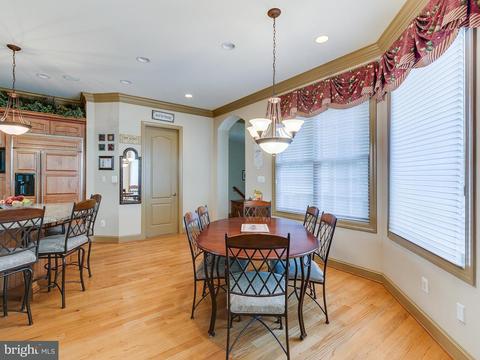 8299 Roxborough Loop, Gainesville, VA 20155 photo 13