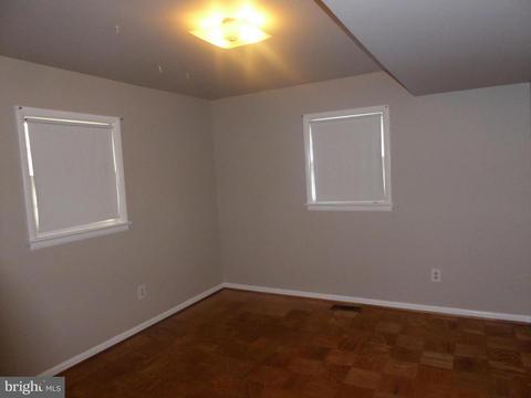 6714 Longridge Dr, Lanham, MD 20706 photo 18