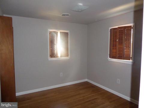 6714 Longridge Dr, Lanham, MD 20706 photo 13