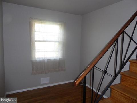 6714 Longridge Dr, Lanham, MD 20706 photo 11