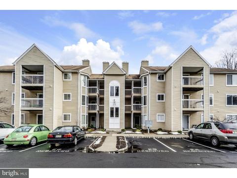 417 Silvia St, Ewing, NJ 08628 photo 1