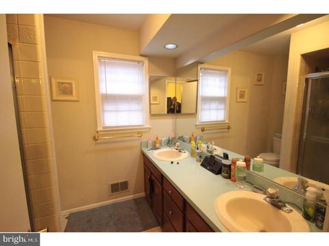 2 Doe Dr, Hamilton, NJ 08620 photo 12